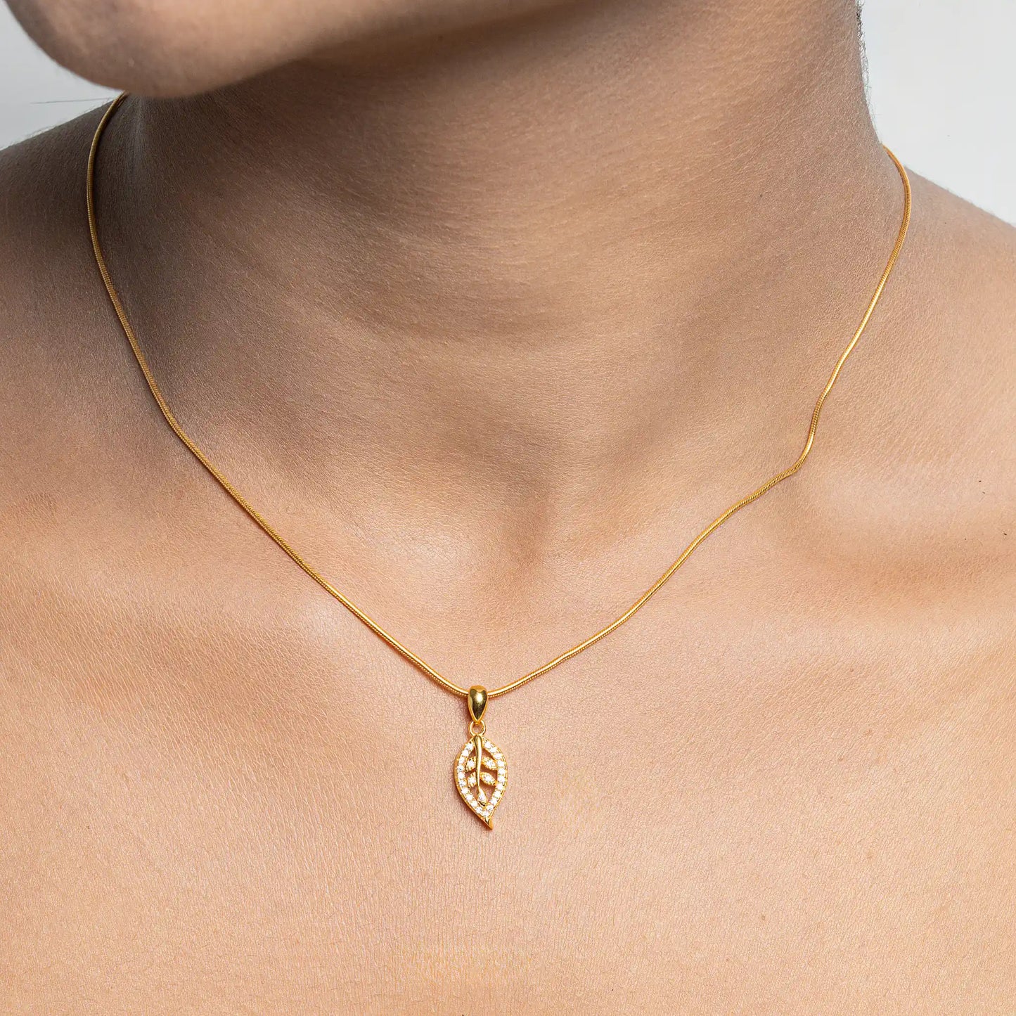 Golden Foliage Pendent set