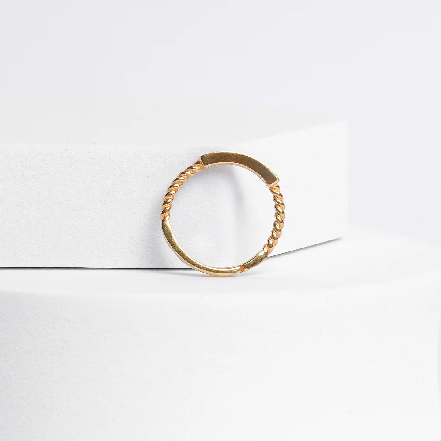 Radiance Entwined Ring