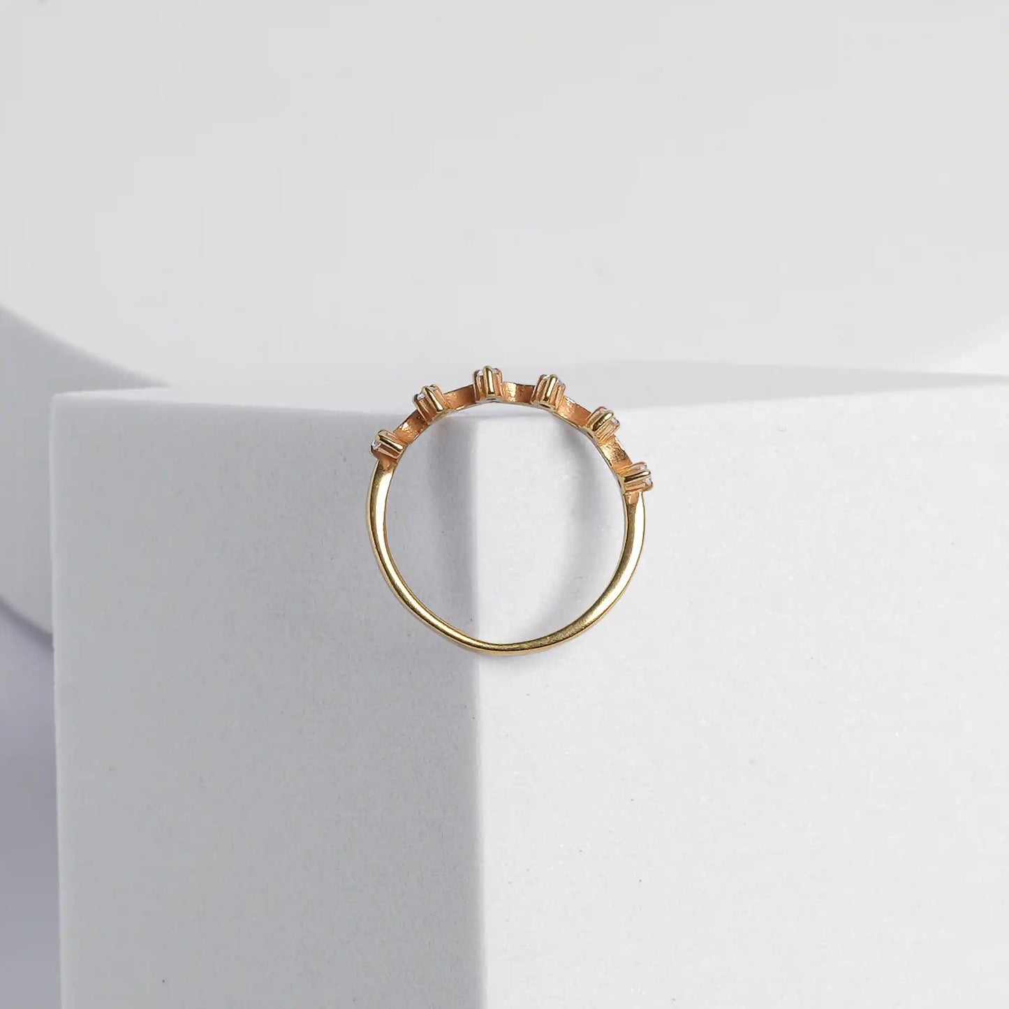 Layered Light Rings