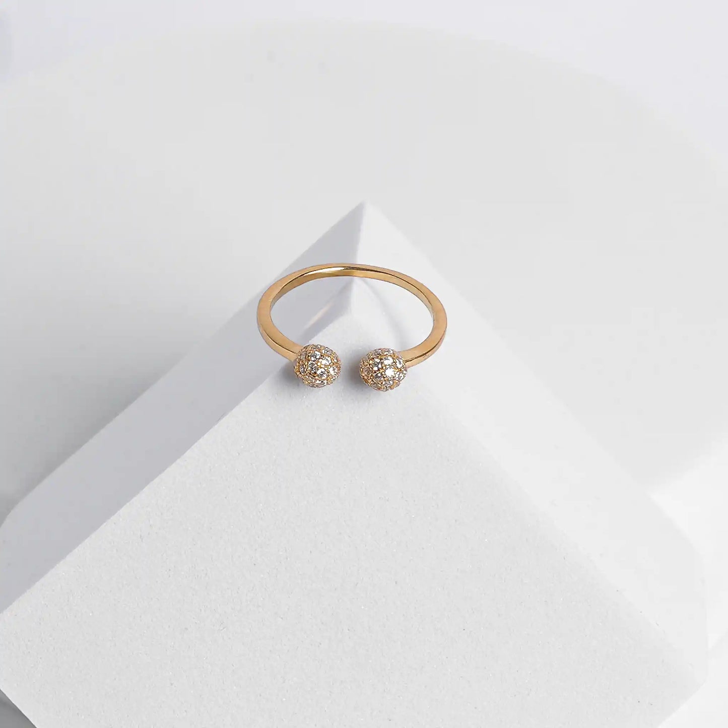 Never-ending Story Ring