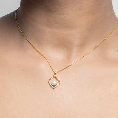Pearl Heart Necklace