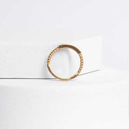 Radiance Entwined Ring