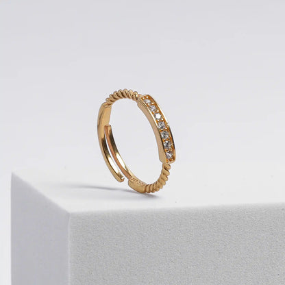 Radiance Entwined Ring