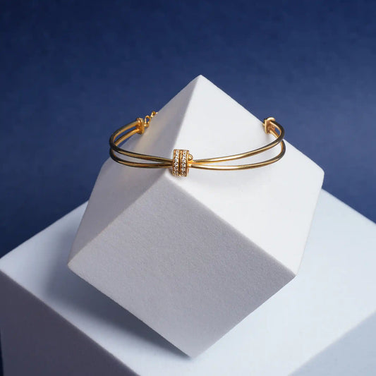 Graced by gold Bracelet